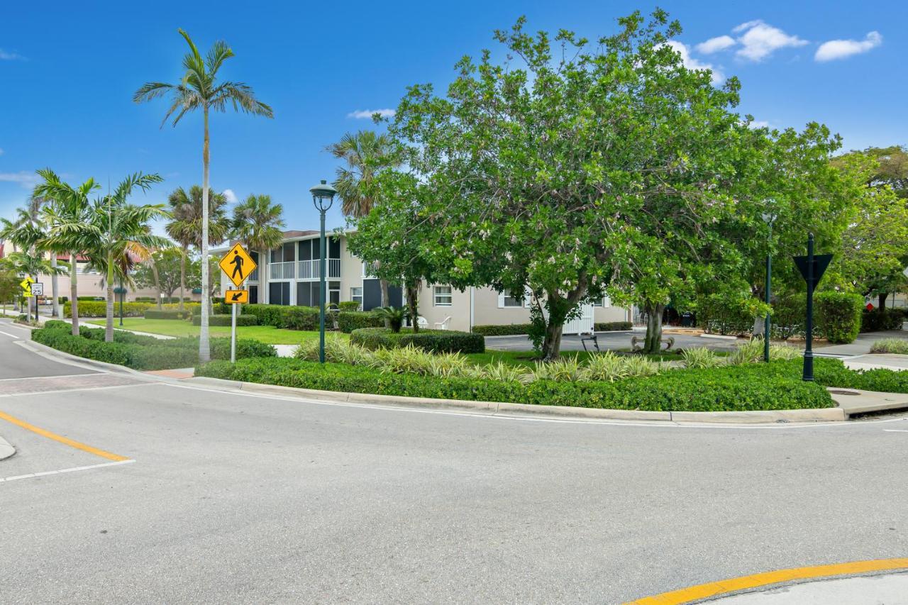 Апартаменты Tropical Oasis 809 Нейплс Экстерьер фото